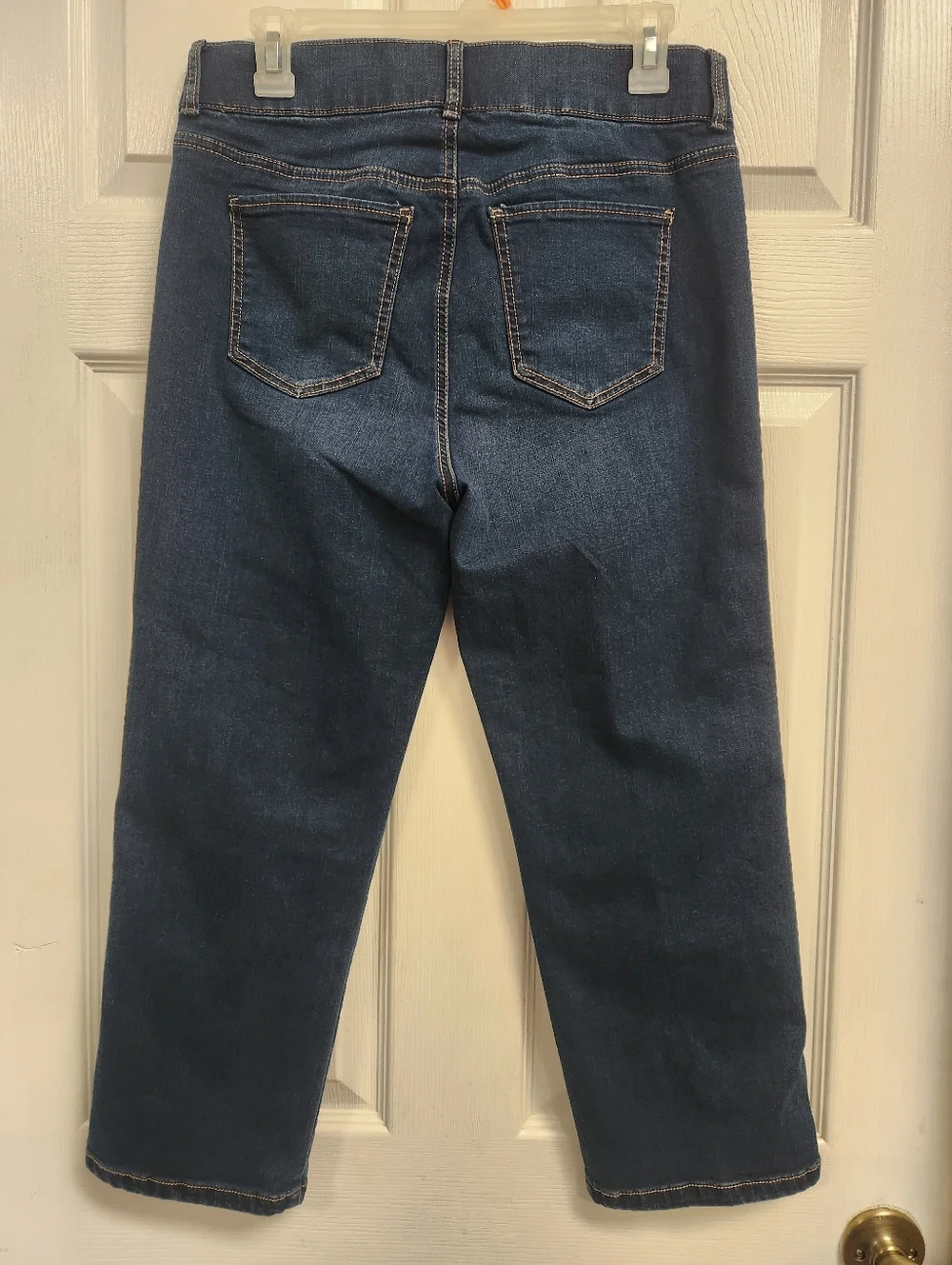 Gloria Vanderbilt Women's Dark Blue High Rise Capri Stretchy Jeans - Picture 3 of 8